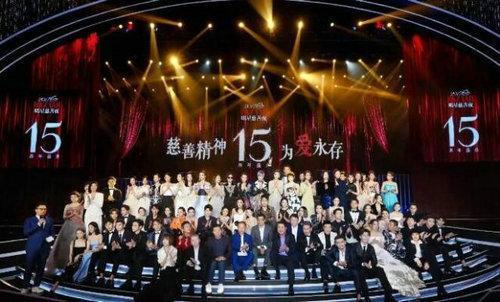 421娱乐圈吃瓜汇总,盘点近期热门吃瓜事件，揭秘明星幕后故事  第3张